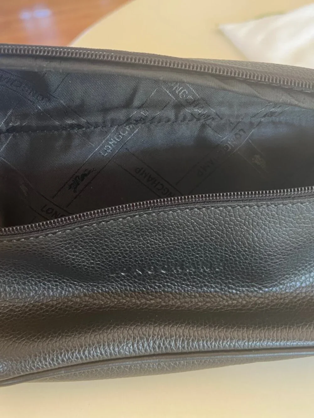 Longchamp Paris LE FOULONNÉ M BELT BAG Womens Black - Leather